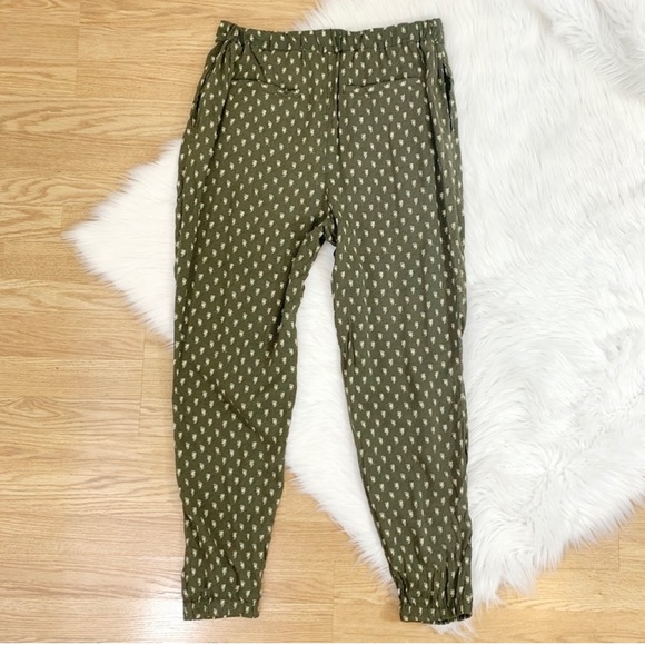 Free People Green Shelias Rayon Crossover Pant {G} sz small - Picture 5 of 7